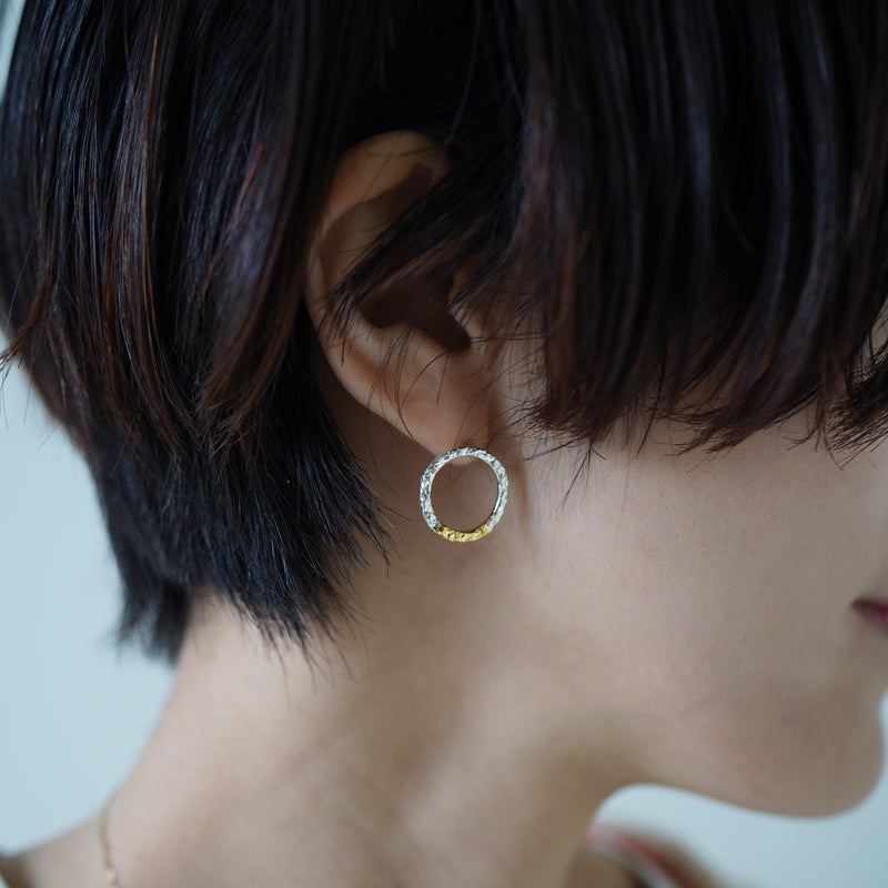 【MOTO Ladies Collection】PT-05 CIRCLE PIERCED EARRINGS / サークルピアス (K24＆999SV)